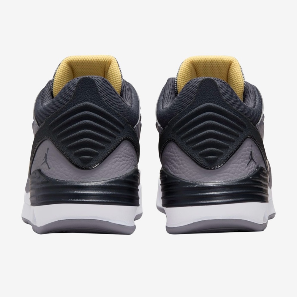 Jordan Max Aura 5 - Picture 3 of 5